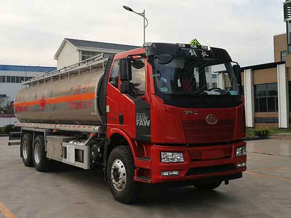 k8凯发体育app下载牌CSC5260GYYLC6型鋁合金運油車