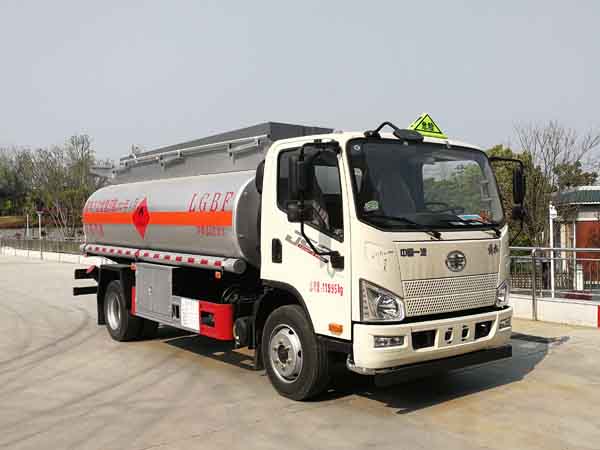 k8凯发体育app下载牌CSC5120GYYCA6型運油車