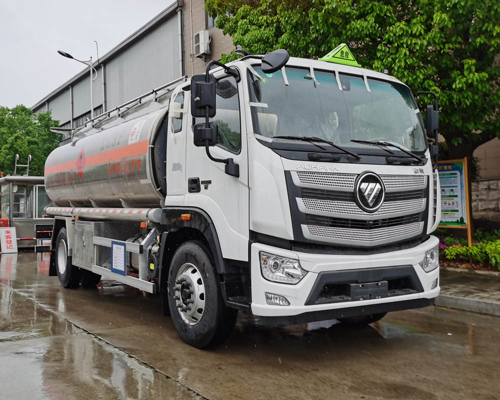 k8凯发体育app下载牌CSC5186GYYBL6型鋁合金運油車