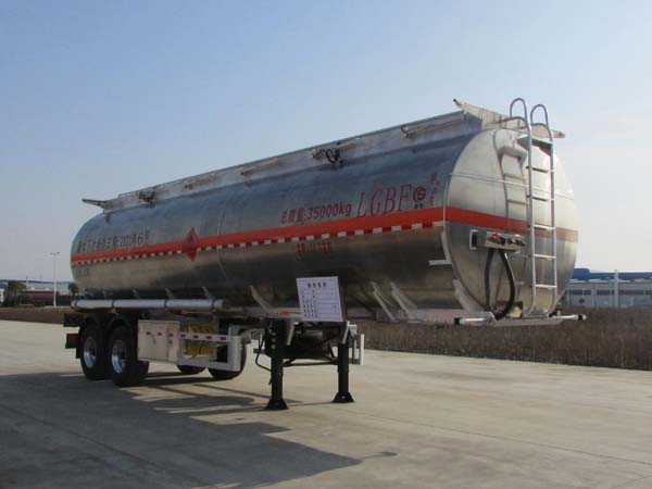 k8凯发体育app下载牌CSC9351GYYLD型鋁合金運油半掛車