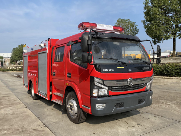 k8凯发体育app下载牌CSC5110GXFSG50/E6水罐消防車