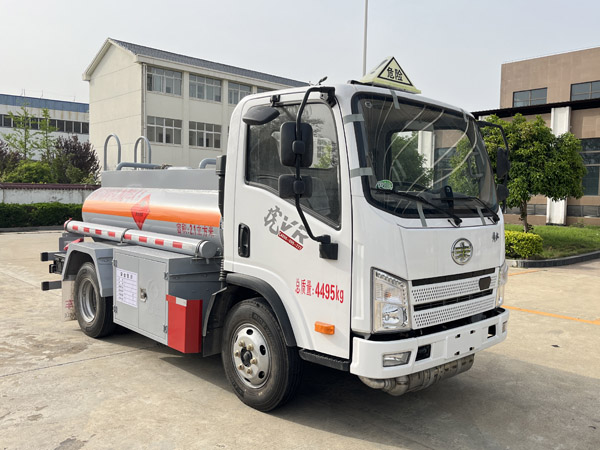 k8凯发体育app下载牌CSC5040GYYCA6運油車
